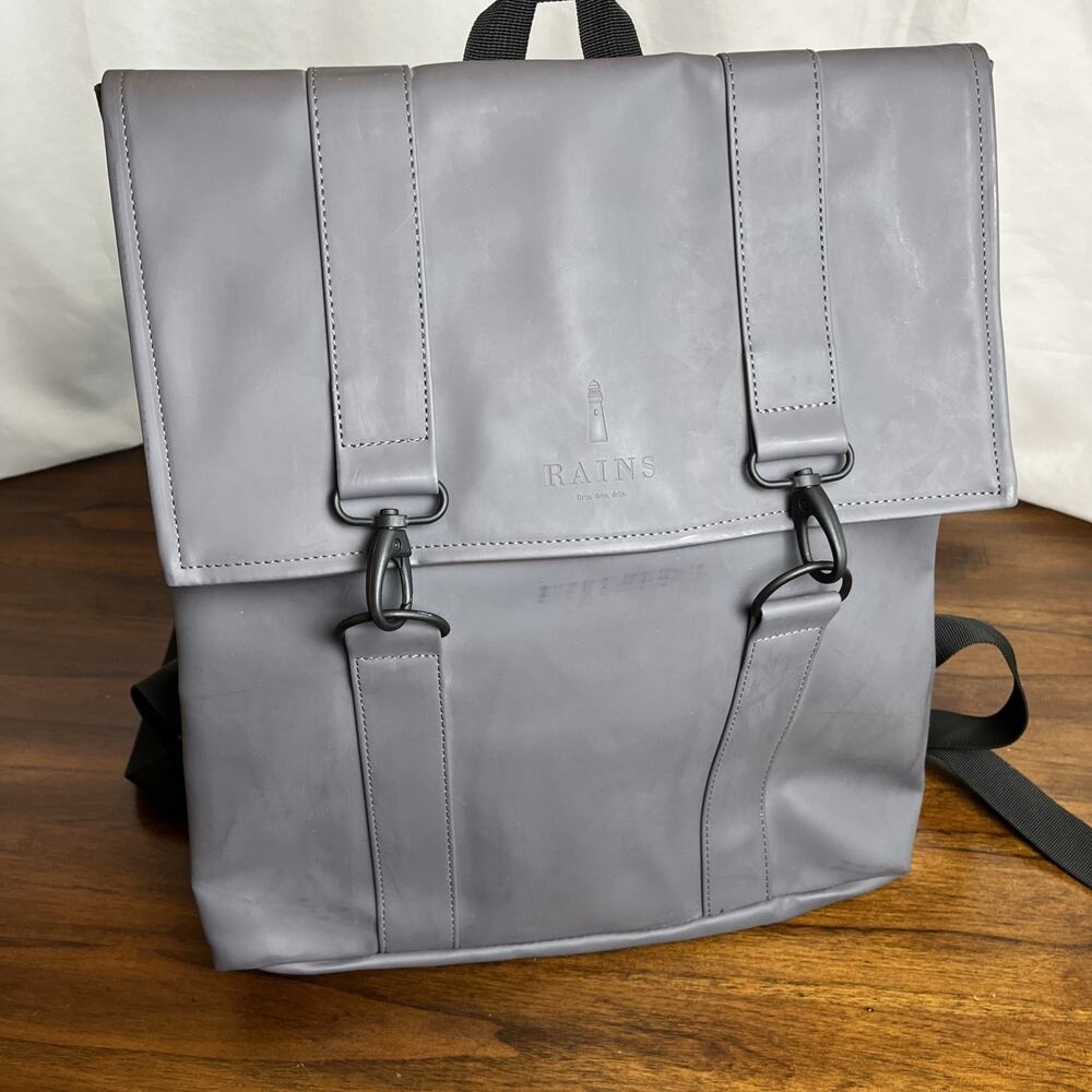 Rains Gray Backpack Waterproof Minimalistic Lobster Claw Closure Laptop Pocket